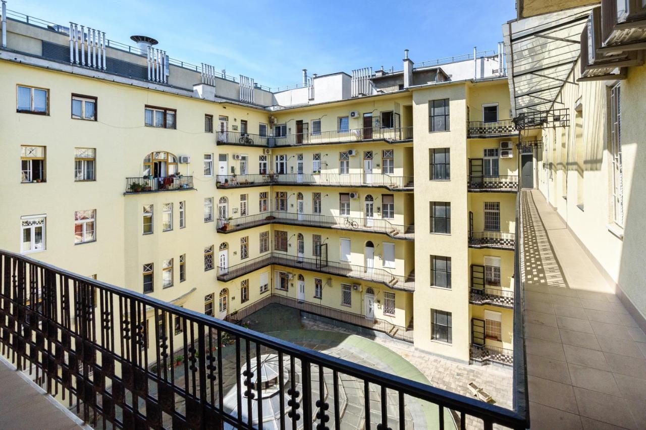 Rakoczi Road Central Location Budapest Kültér fotó
